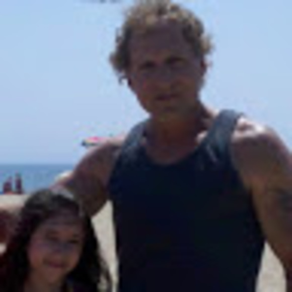 Meet your Posher, David - Picture 1 of 5